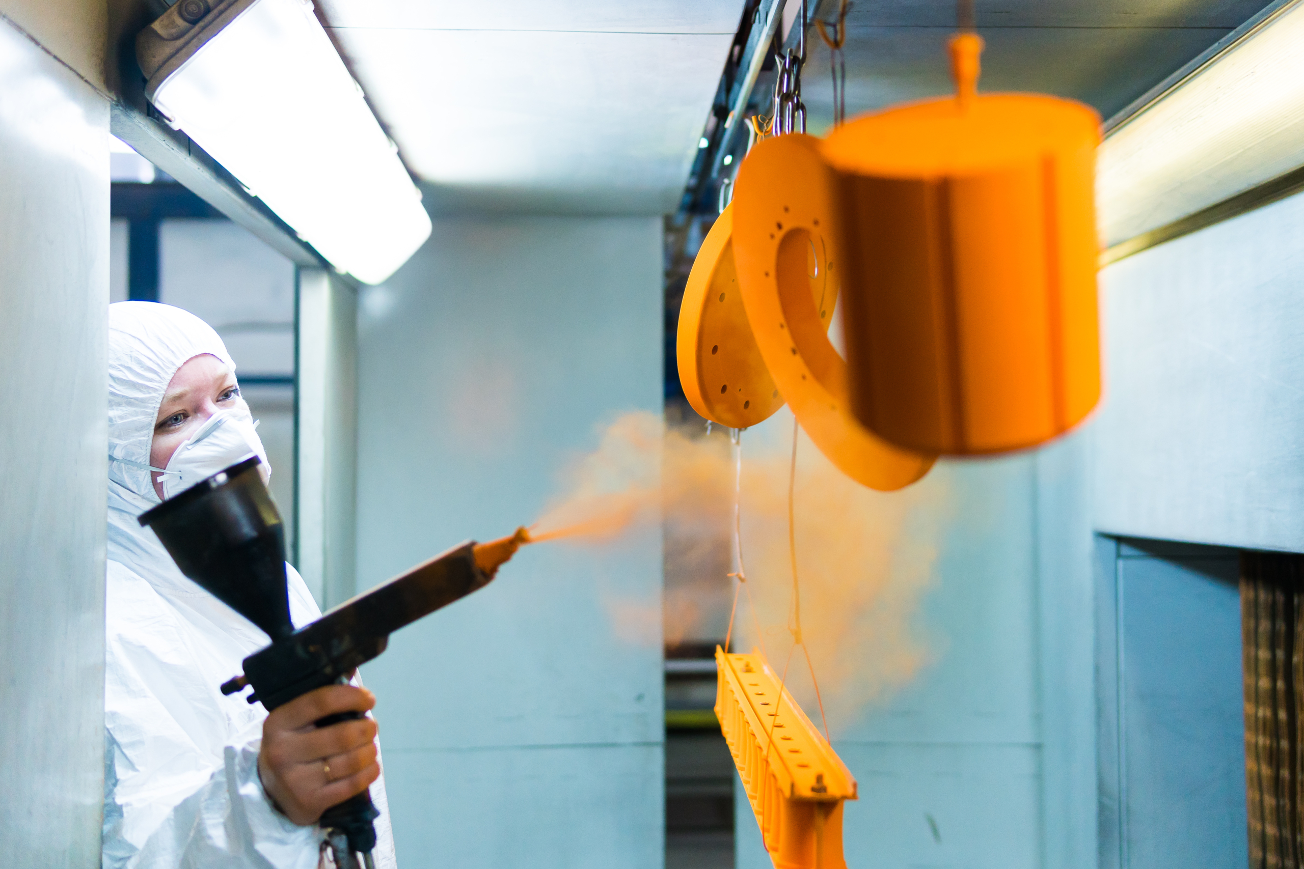 Powder Coating vs. Traditional Paint: Why Powder Coating is the Best